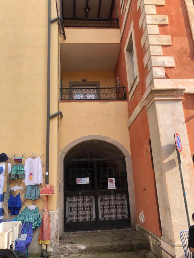 La Piazzetta Apartment Capraia Exterior foto